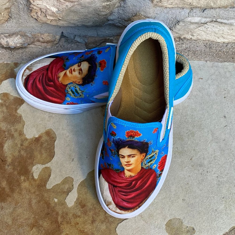 WOMEN'S PRINTED CANVAS SNEAKERS "FRIDA KAHLO " - Picture 3 of 6